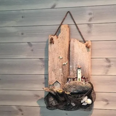 Moderne Rorbu-leilighet 펜션 *